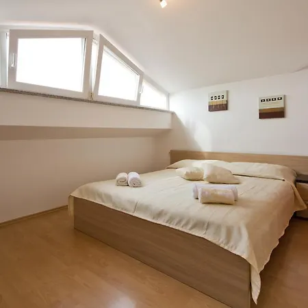Sweet Apartamento Poreč